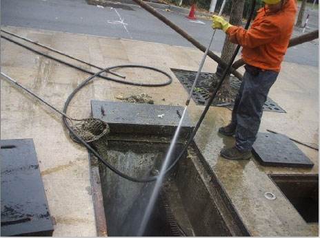 武安池底污泥如何清理